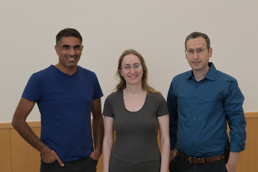 צוות המחשוב של ביהס למנהל עסקים